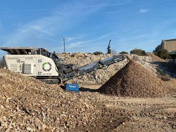 Shredder vs. Crusher: Which Machine Do You Really Need for Your C&D Debris?